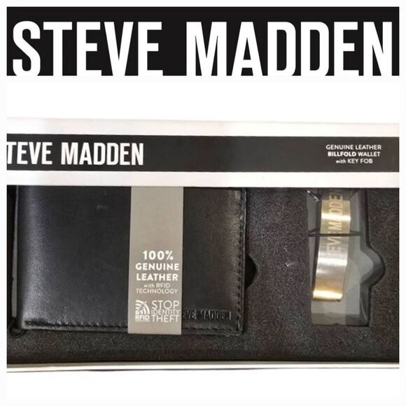 Steve Madden Leather Slim Bi-Fold Wallet w/Key Fob- Black